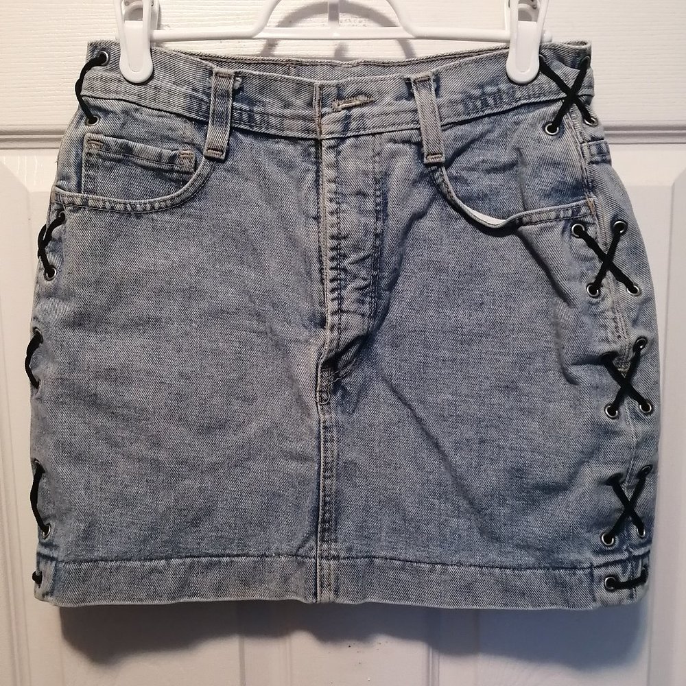 VINTAGE lace up denim mini skirt